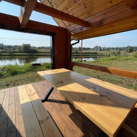 Guesthouse On The Lake With Bathhouse 70 Km From Kiev Makariv Exterior photo
