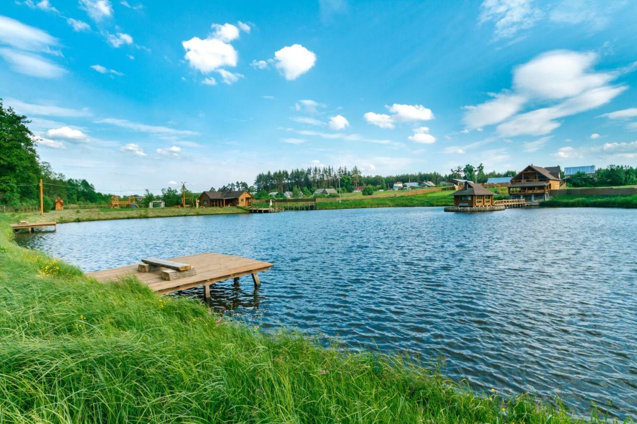 Guesthouse On The Lake With Bathhouse 70 Km From Kiev Makariv Exterior photo